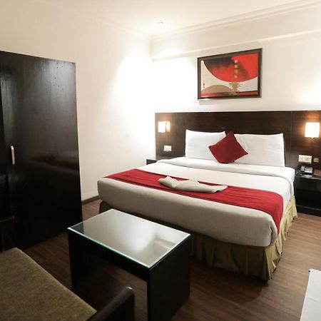 Anr Hotels Lucknow Extérieur photo